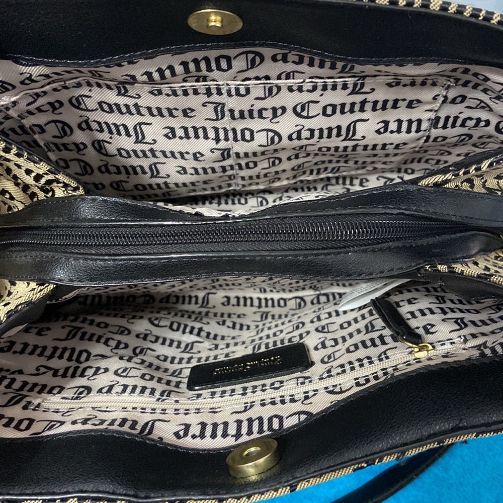 Juicy Couture with 3 compartments. - Picture 9 of 11